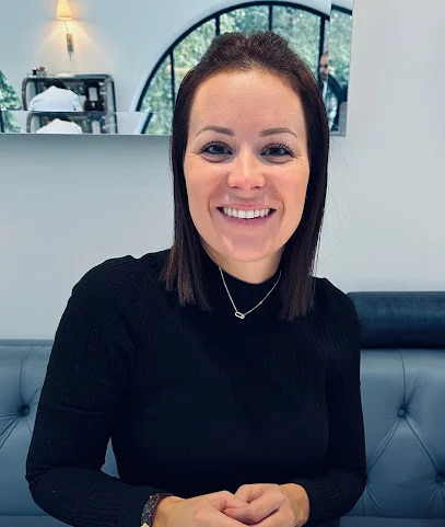 Mylène Couto - Ostéopathe - spécialisée femmes enceintes et nourrissons/bébés - Montigny le bretonneux SQY