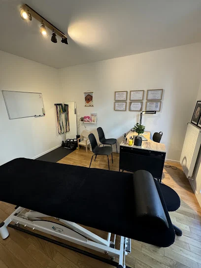 Ostéopathe ANTONY - Corentin RICHARD