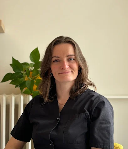 Ostéopathe Caen - Emmanuelle Eudeline