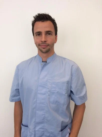 Ostéopathe centre médical des Gratte-ciel VERGEAT Stève