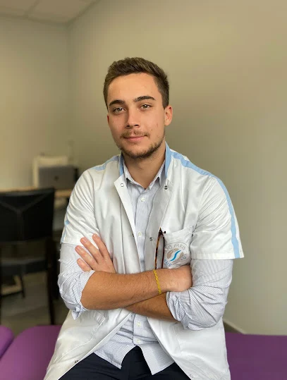 Ostéopathe Perpignan- Timothée Berdon