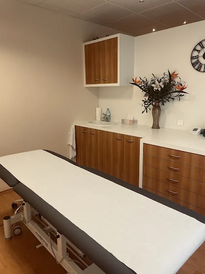 Ostéopathe Troyes - Philippine MONTASTIER