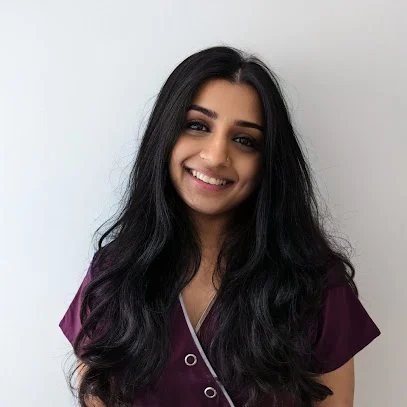 Ostéopathe Zahra MANSOUR