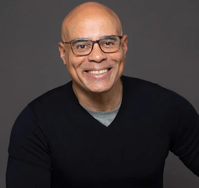 Pages Lionel Ostéopathe Fondateur d'Actistress