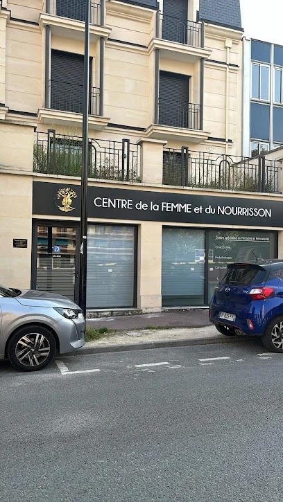 RAZAFINDRALAZA Francesca - Kinésithérapie pédiatrique ( nourrisson, bébé ) et rééducation abdominale post-partum