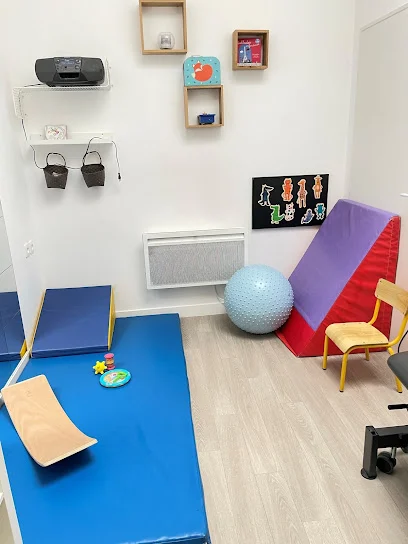 Romane Sadok - Kiné Pédiatrique Lille