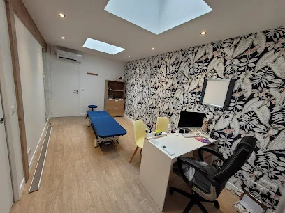 Sarah FARDA CASTELAIN - Masseur Kinésithérapeute Ostéopathe