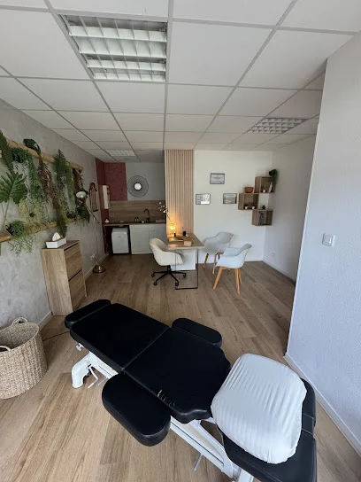 Tessa Sery - Ostéopathe