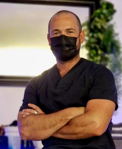 Thomas Locher - Ostéopathe AFO