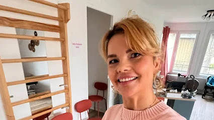 Voir la galerie d'images Marinela POPESCU